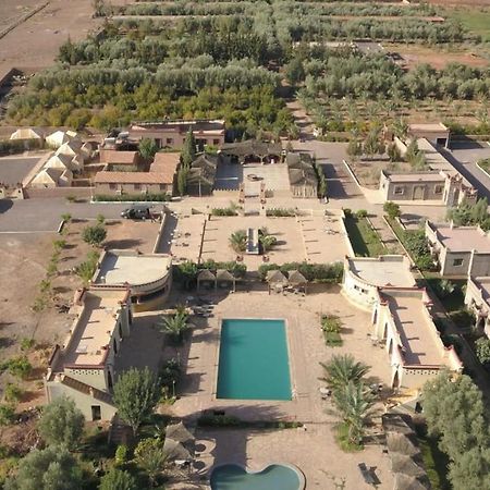 אוארצאצטה Dar Alfourssane Ferme D'Hote מראה חיצוני תמונה