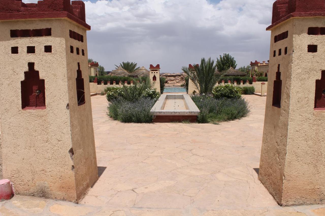 אוארצאצטה Dar Alfourssane Ferme D'Hote מראה חיצוני תמונה